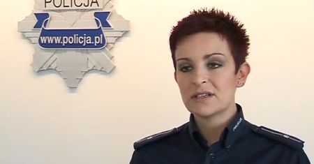 Policjant po cywilnemu [Komisariat]