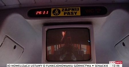 Film dla dorosłych w szkolnym busie?