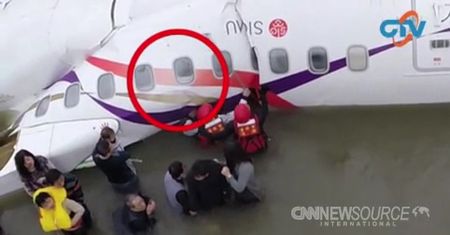 Dramatyczne nagranie z akcji ratunkowej samolotu