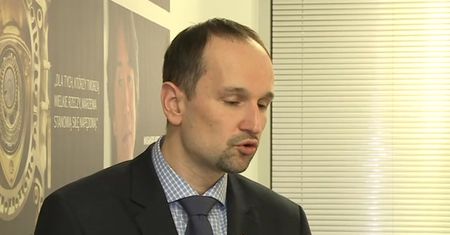 Polacy wolą lepiej wyposażone auta