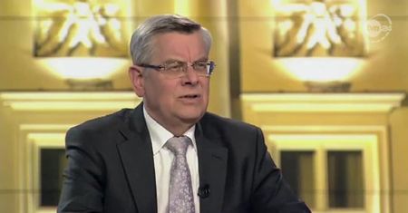 Tomasz Nałęcz broni Grzegorza Schetynę