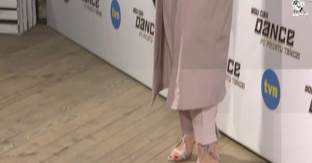Rusin w długim płaszczu na konferencji "You Can Dance"