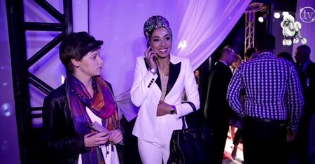 Omenaa "plemienna księżniczka" w turbanie?