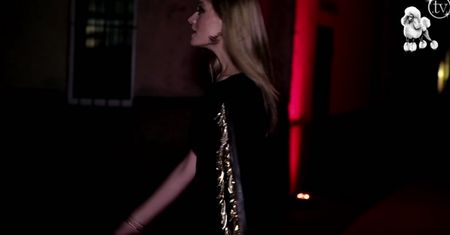 Anja Rubik w koronkach, Kurkova w "spódnicy" w siatkę