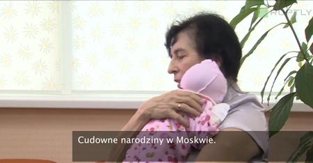 60-latka została matką
