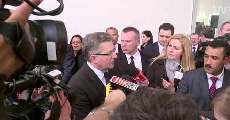 Komorowski: solidaryzujemy się z ofiarami