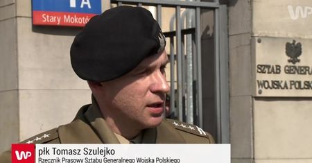 Wojsko rozesłało tysiące wezwań