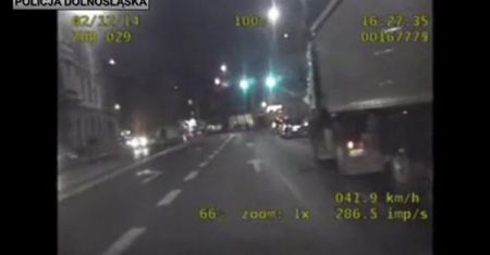 Tysiąc złotych mandatu i 16 punktów karnych