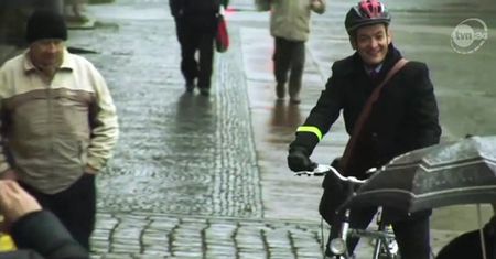 Pierwszy dzień Roberta Biedronia w nowej pracy