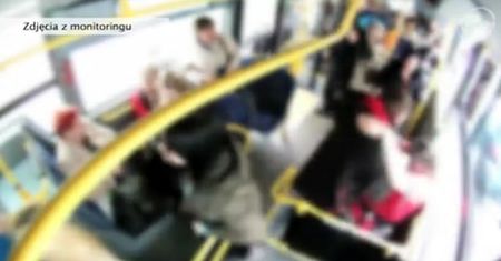 Nastolatkowie pobili niewidomego za zwrócenie im uwagi