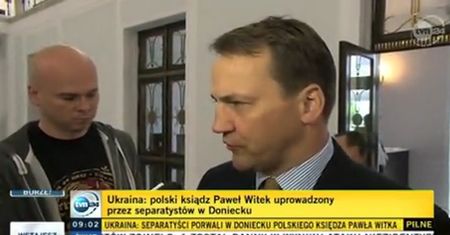 MSZ pracuje nad uwolnieniem porwanego księdza