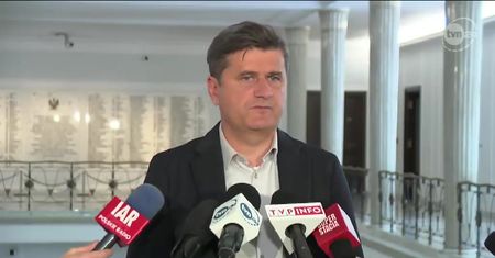 'Prof. Bogdan Chazan postąpił obrzydliwie '