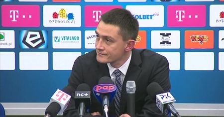 Mariusz Rumak chce konferencji sędziów