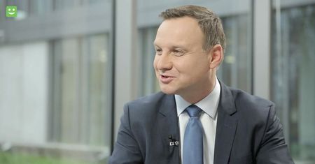 Tu chodzi o bezpieczeństwo państwa [Z każdej strony]