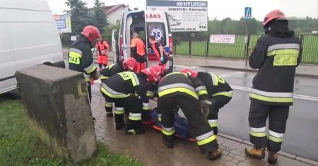 Wypadek na przejeździe kolejowym w Warszawie