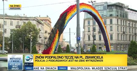 Tęcza na w Warszawie znów w ogniu