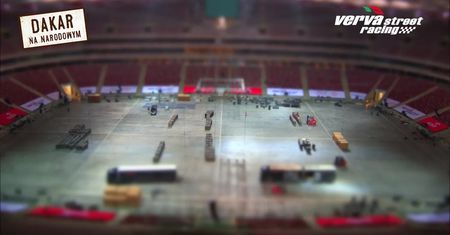 Stadion Narodowy zmieniono w pustynię