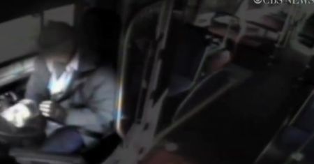 Brał narkotyki, kierując autobusem