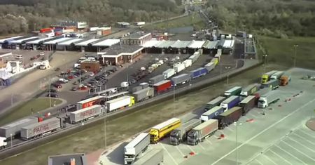 Niemiecki konwój z pomocą dla Ukrainy opuszcza Polskę