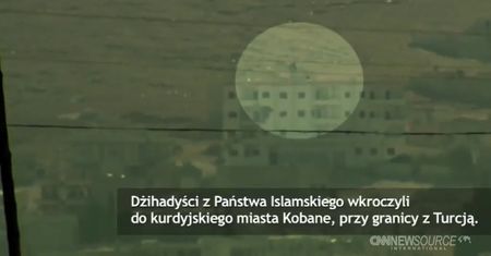 Flaga Państwa Islamskiego pod turecką granicą