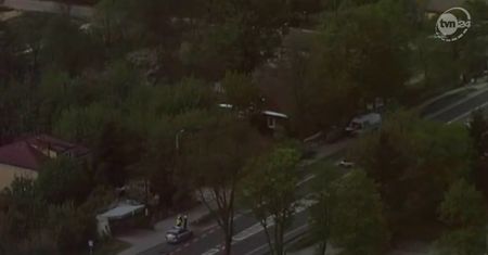Wypadek busa na drodze nr 2 za Siedlcami