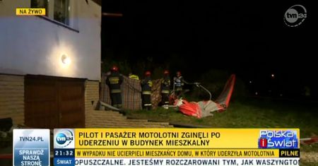 Motolotnia uderzyła w dom, 2 osoby nie żyją