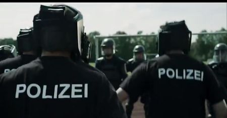 Siła przyciągania (2013)