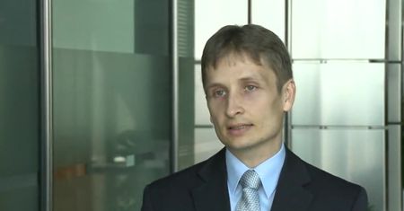 Pracownicy firm groźniejsi niż hakerzy?