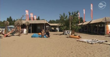 Zaginęła dwójka surferów