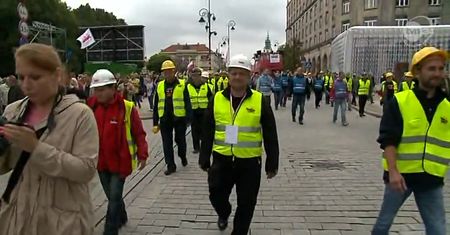 Rozwiązano zgromadzenie na Pl. Zamkowym