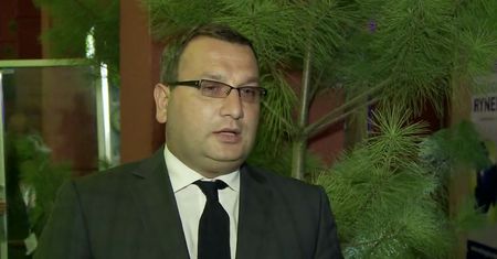 Banki pobierają coraz wyższe opłaty