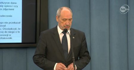 Macierewicz odpowiada Laskowi