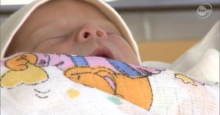 Odebrała własny poród w pociągowej toalecie