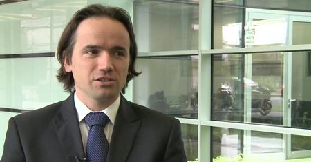 Prawie połowa młodych Polaków oszczędza