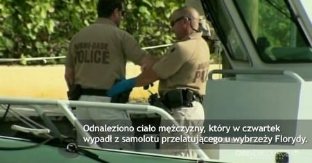 Pasażer wypadł z samolotu