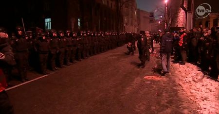 Nocna odprawa milicji w Kijowie