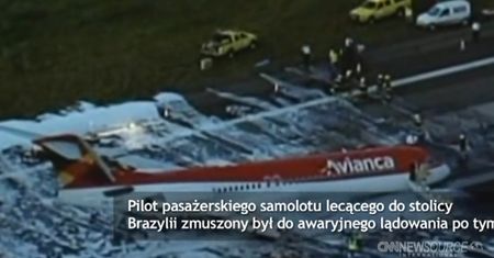 Samolot lądował 'na brzuchu'