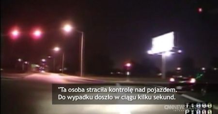 Groźny wypadek. Kierowca pisał SMS-a
