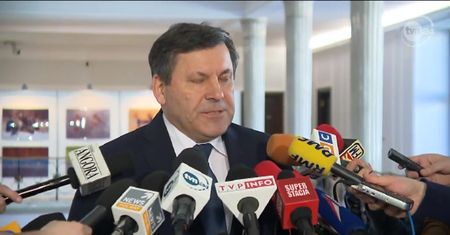 'Potwierdzam, poprosiłem Stanisława Kalembę o złożenie dymisji'