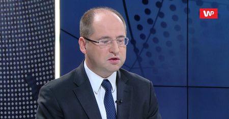 Kontrowersje wokół Radia Maryja. Adam Bielan unikał odpowiedzi jak ognia