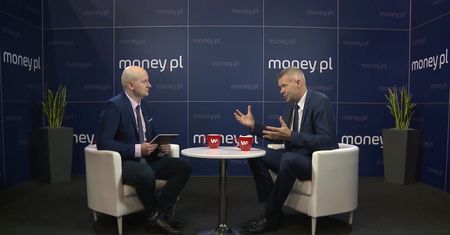 Bogdan Wenta nie myśli o powrocie do Brukseli. "Mam teraz swój 200-tysięczny zespół"
