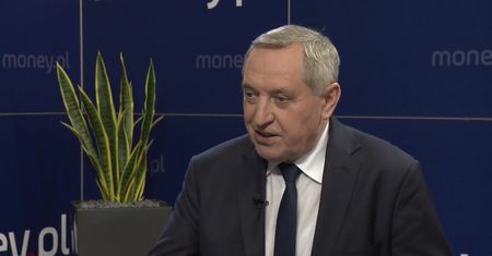 Minister środowiska: opłata za wszystkie foliówki to rozwiązanie "na już"