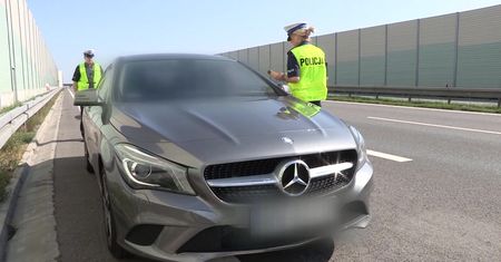 Testował możliwości nowego auta. To nie przekonało policjantów