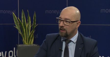 Strajki kontrolerów sparaliżują latem europejskie lotniska? Prezes PAŻP odpowiada