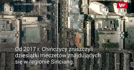 Chińskie władze niszczą meczety