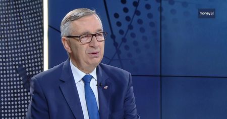 Ozusowanie umów zlecenie. Wiceminister pracy: mamy ten temat "na tapecie"