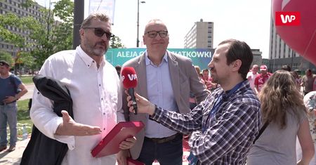 Wojciech Drzyzga i Tomasz Swędrowski w Alei Gwiazd. "Trafiliśmy na złoty okres polskiej siatkówki"