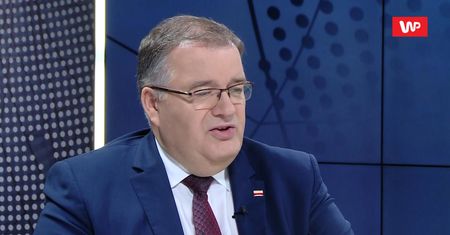 Duda deklasuje Tuska. Andrzej Dera komentuje prezydencki sondaż