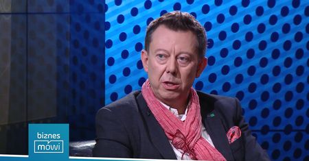 Dziennikarz do prezesa banku: "Nie pamiętam kiedy ostatnio byłem w banku"