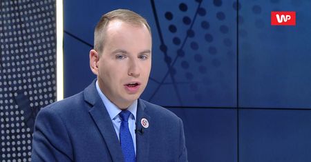 Andruszkiewicz odpowiada Sikorskiemu. Ma teorię